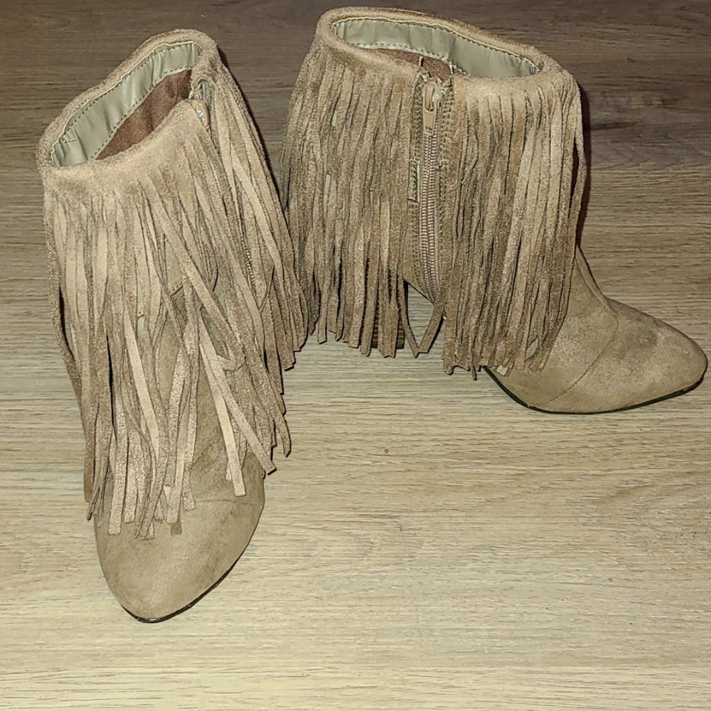 Women's Suede Fringed Boots